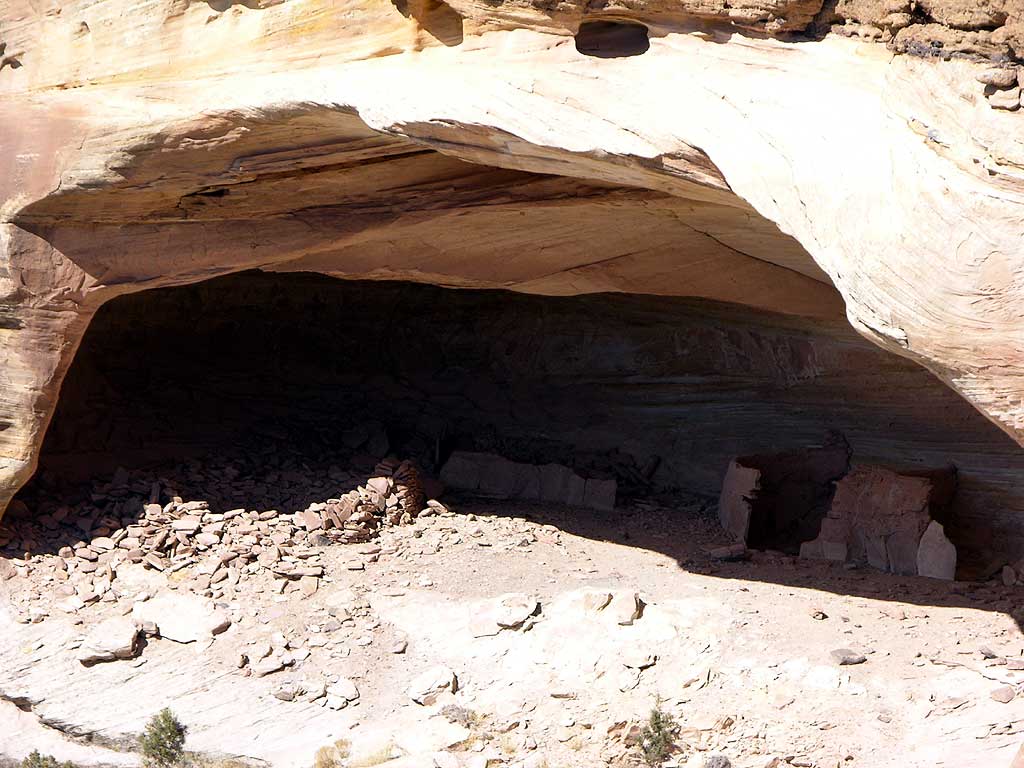 Massacre Cave Overlook