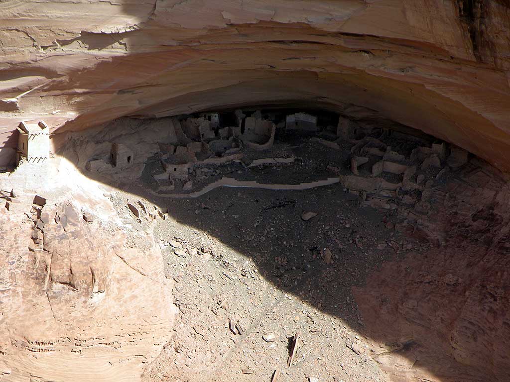 Mummy Cave Overlook