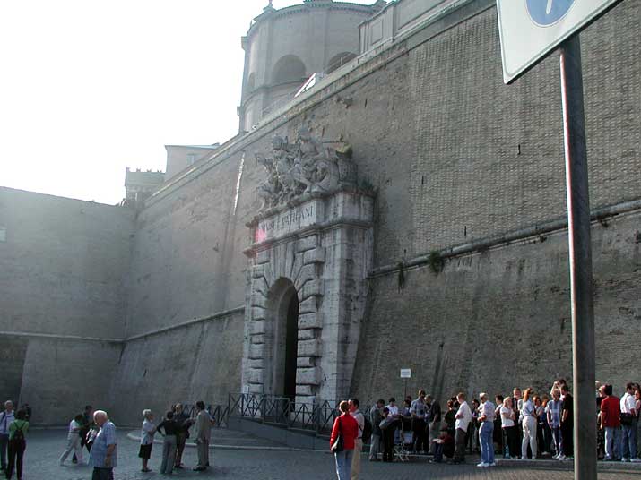 Photo of Entrance to Vatican Museums in Vatican City