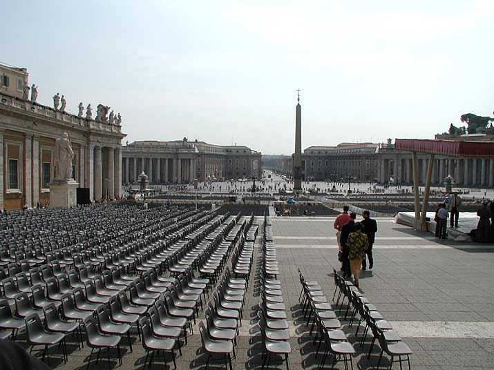 St. Peter's Square -- chairs